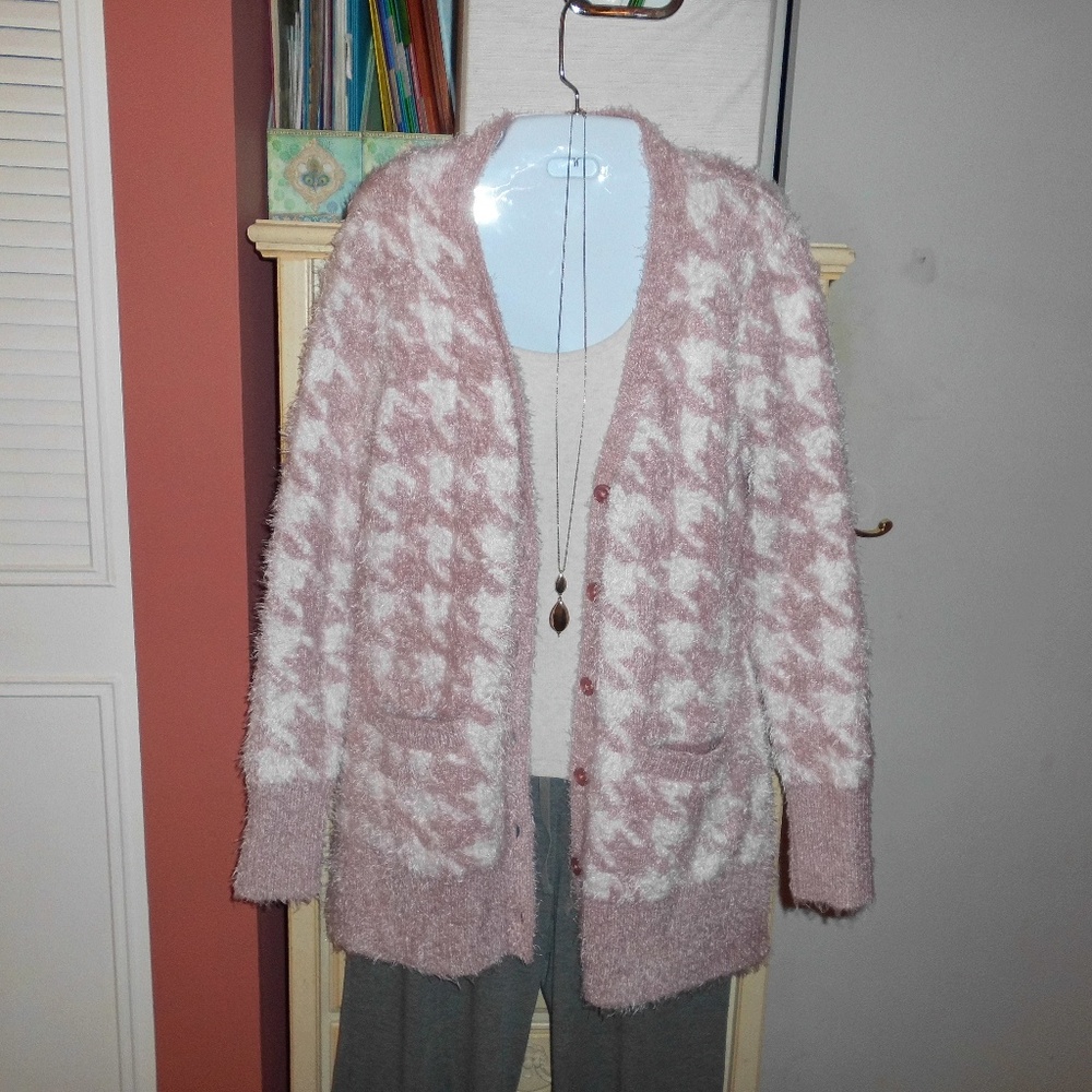 Isaac Mizrahi Live at QVC Sweater Eyelash NWOT S